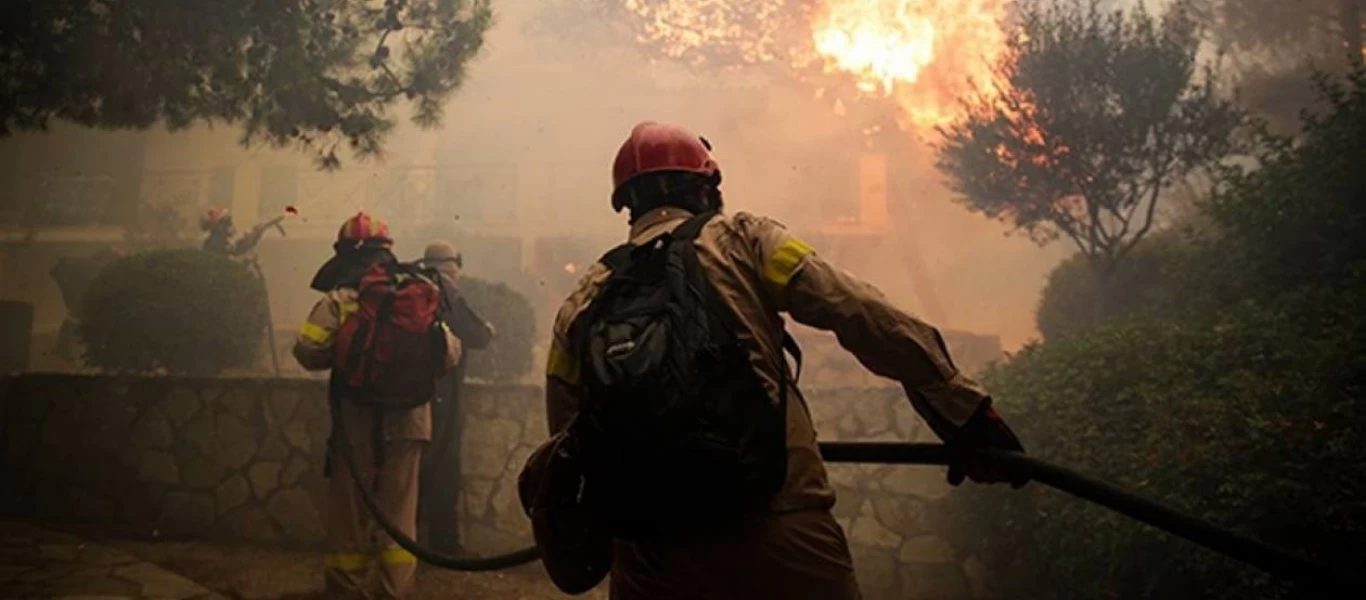 Δήμος Σαρωνικού: Έκκληση στους πολίτες να εκκενώσουν τα σπίτια τους